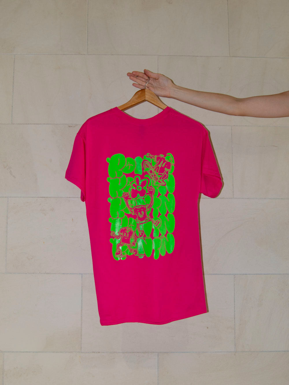 T-shirt Bonhomme - Rose flashy/Vert Fluo